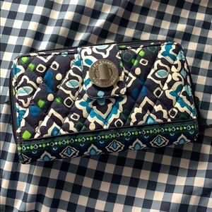 Vera Bradley wallet